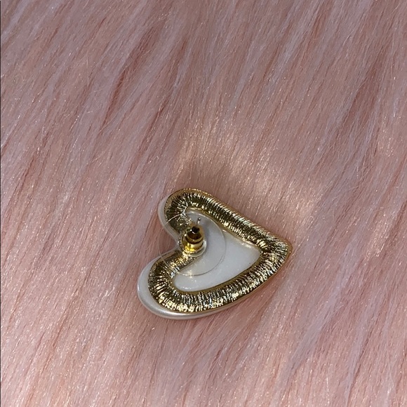 Pearl Earrings - Picture 3 of 4